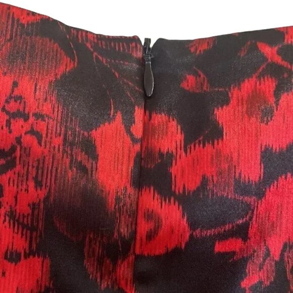 Connected Aparail black satin floral dress size 6 - Picture 4 of 5